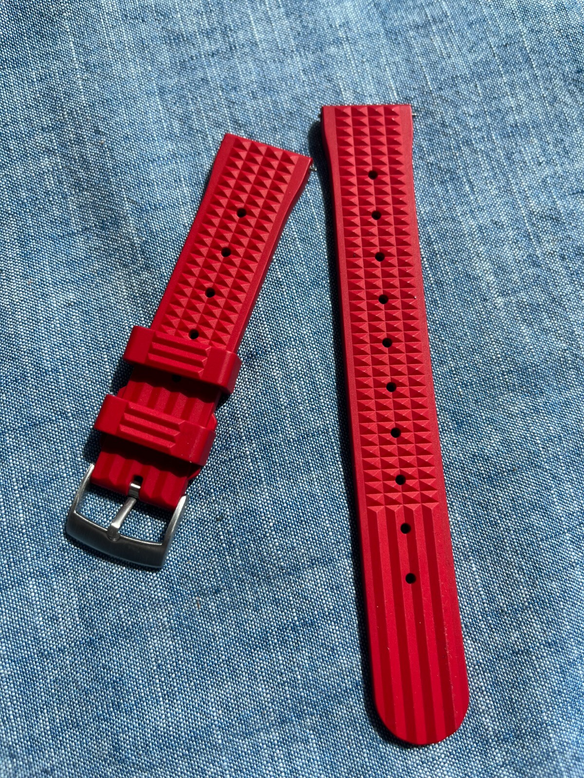 WISCASSET WATCH – Premium FKM Waffle Straps