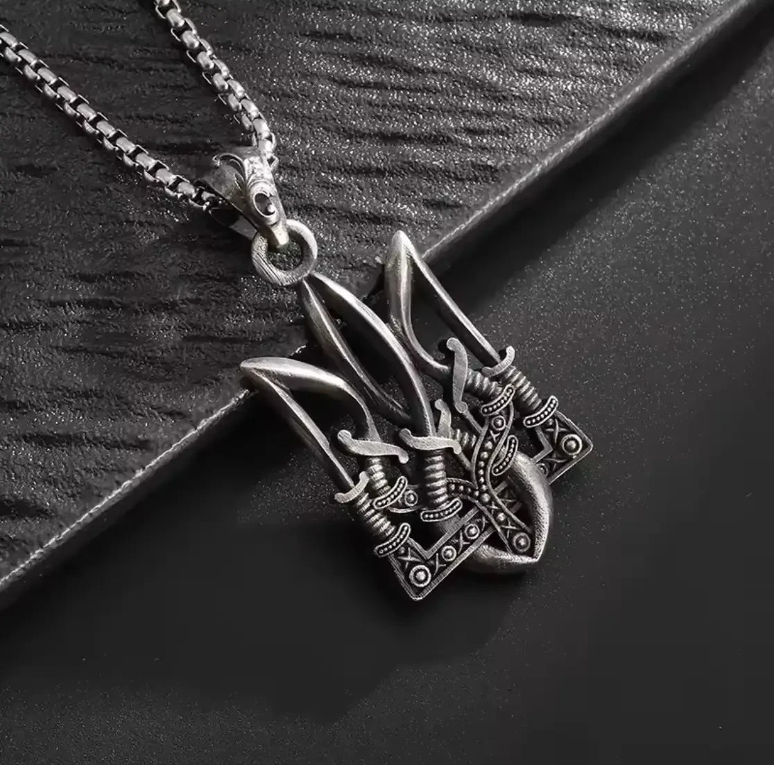 RARE UKRAINIAN Pendant TRYZUB Trident Emblem Necklace Choker Silver