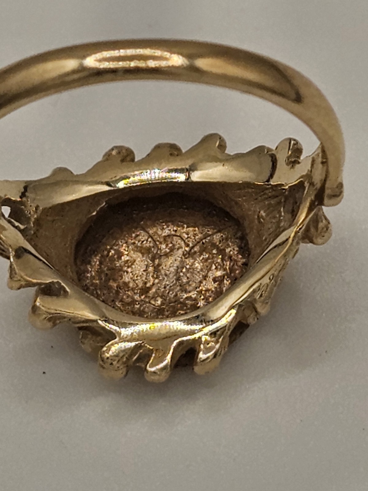 14k Gold Ring, Morgan Dollar Image, Size 5.75 Or 6, 3.12g, Read Description