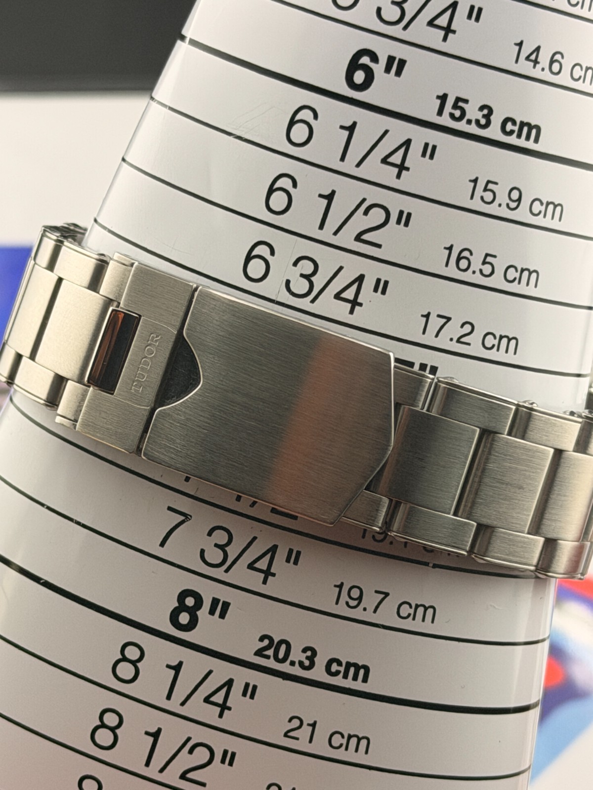 2022 Tudor Black Bay 79230B 41mm Blue Bezel Box Papers Warranty 8/2027