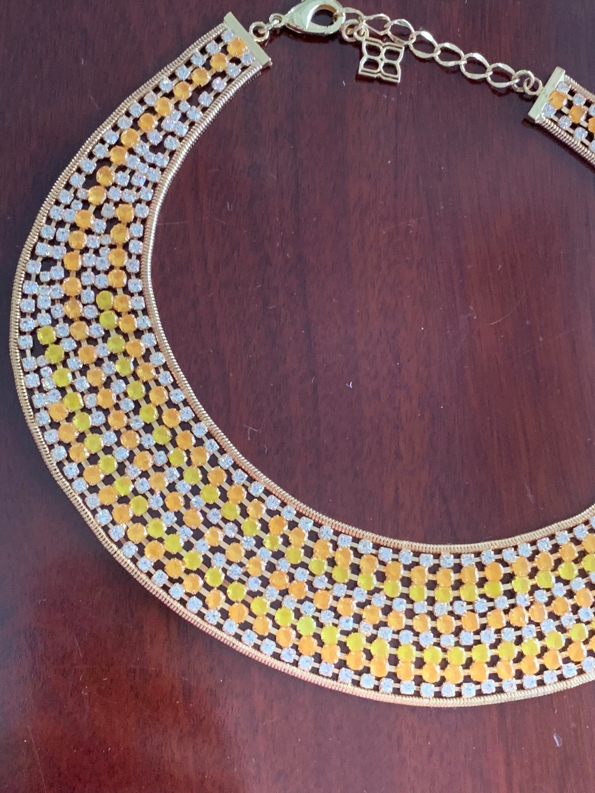 10 BOLD NECKLACES! FASHION BLING, BIBB AND BEAUTIFUL STYLES IN VARIOUS LENGTHS!!