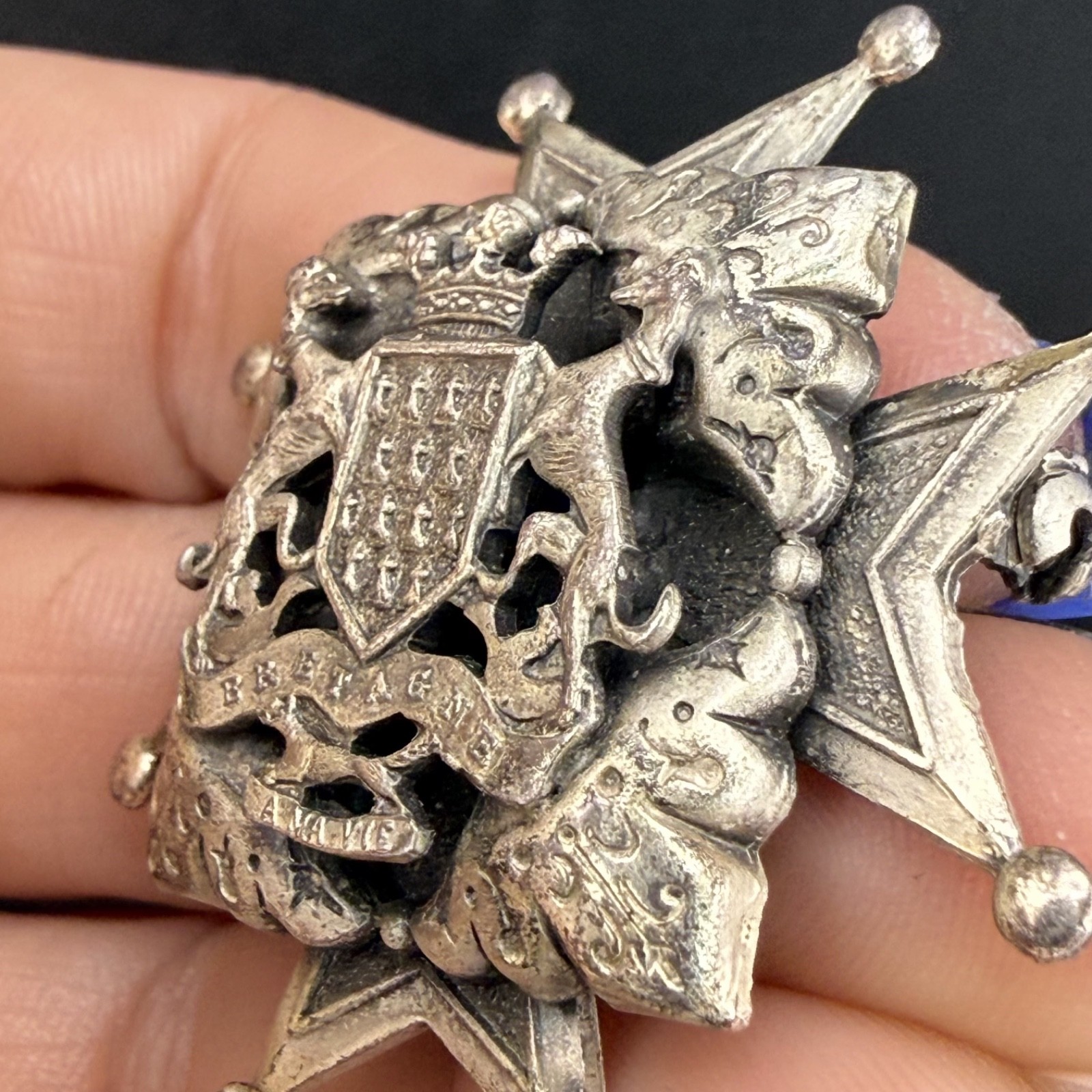 Vintage Coat of Arms Brooch Heraldic British Silver Tone
