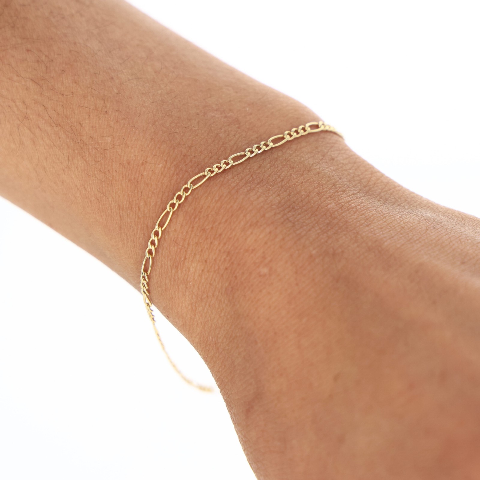 10K Yellow Gold Thin 2mm Figaro Chain Bracelet or Anklet Mens Womens 7″ 8″ 9″