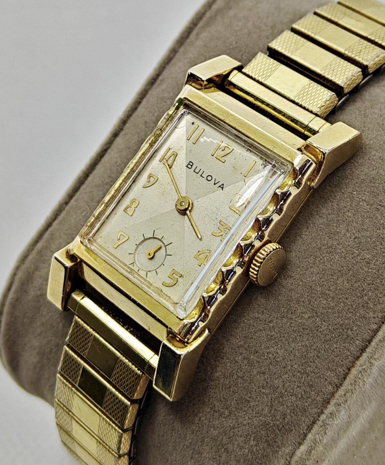 Vintage 1951 Bulova Academy Award “ZZ” Men’s Watch 21J 7AA Expansion Band