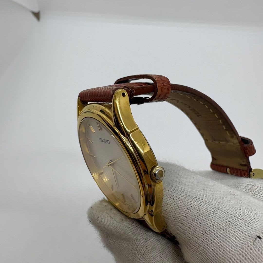SEIKO gold watch, working condition, crown OK