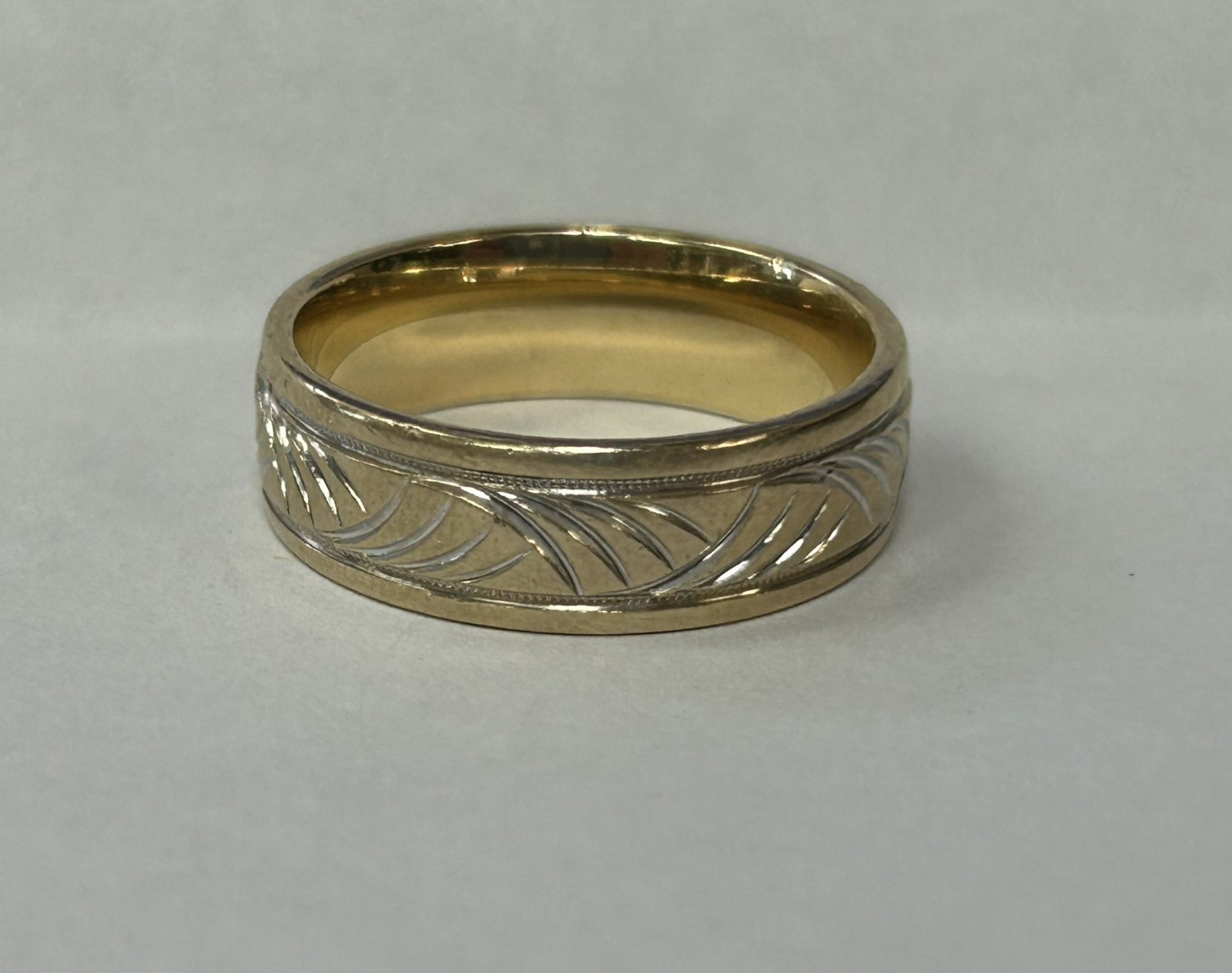 MA6 Artcarved 14k Two-Tone Gold Etched Design Wedding Band Size 9.75 – 9.1 Grams