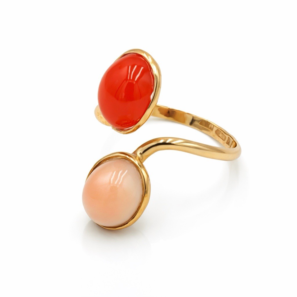 14kt Yellow Gold Red and Pink Mediterranean Coral Ring 10x8mm
