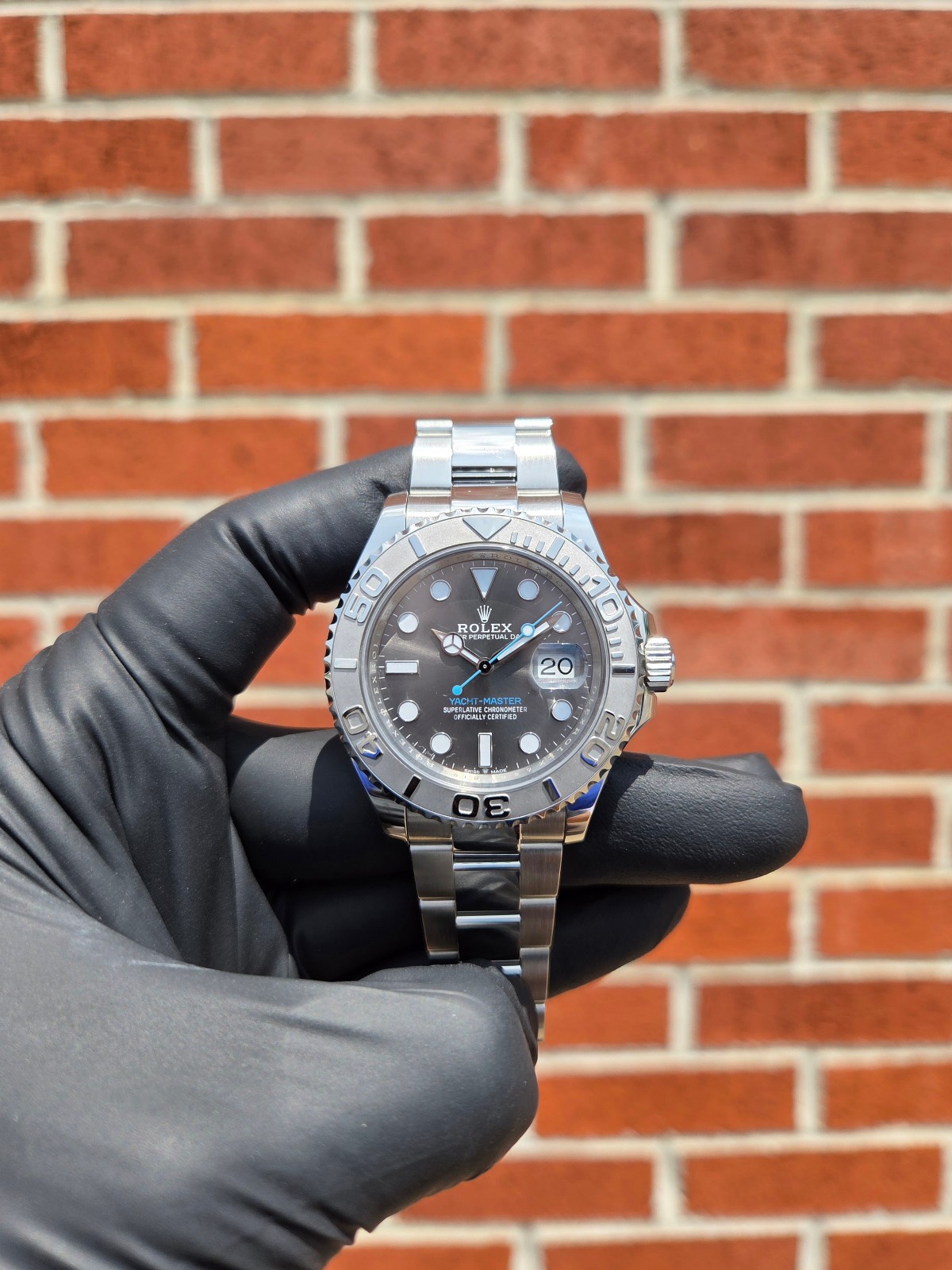 Rolex Yacht Master 126622 40mm Steel Platinum Rhodium Blue Watch Box