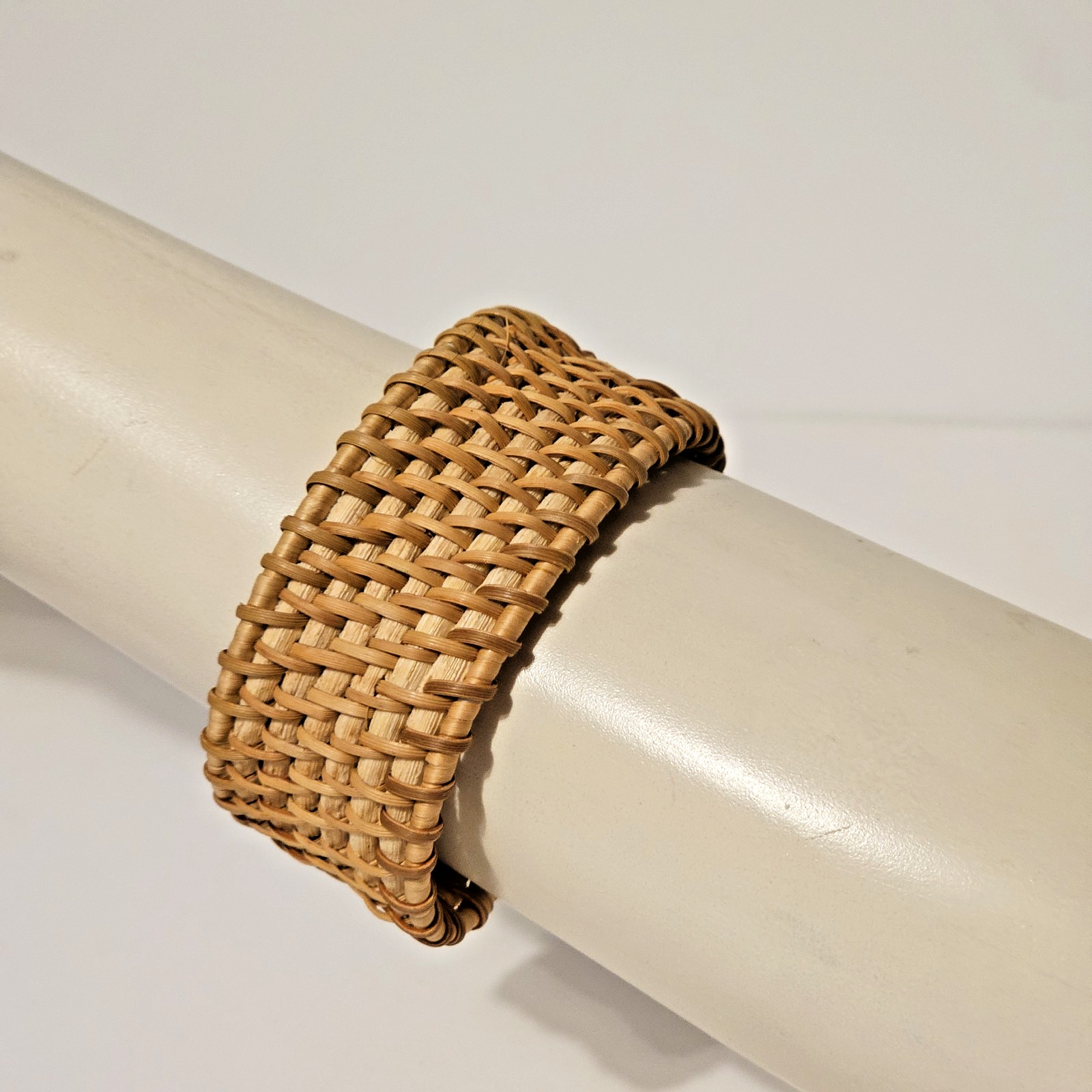 VTG Hippie Boho Plain Wicker Weave Natural Cuff Bracelet 3″ Across 1.25″ Wide