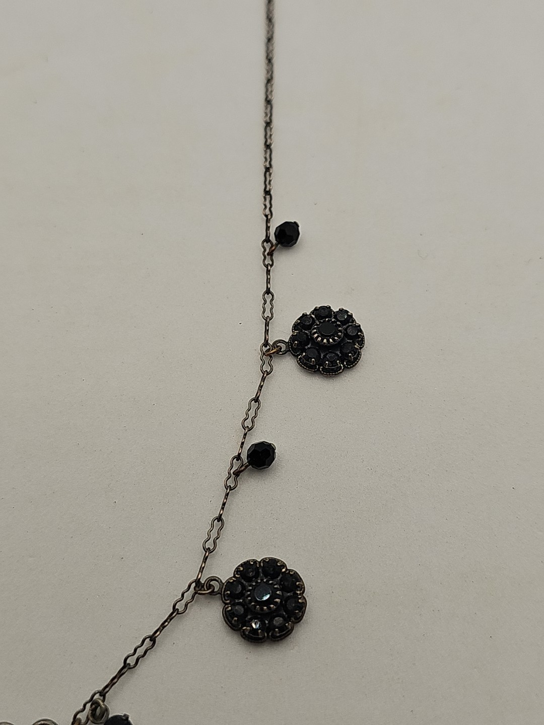 Stunning Vintage Liz Palacios S.F. Black Crystal Flower Charm Necklace