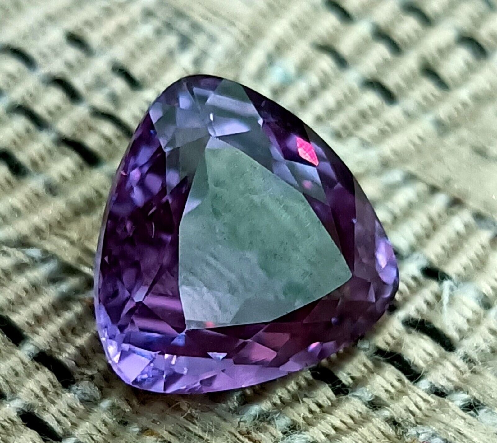 Trillion Cut NATURAL Ceylon Bi-Color Sapphire Loose GEMSTONE 11.23 Ct Certified