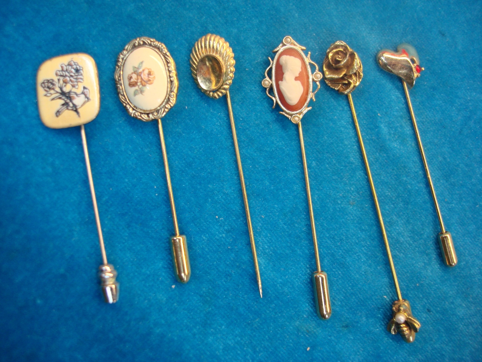 6 DIFF. VINTAGE STICK PINS – PRETTY!
