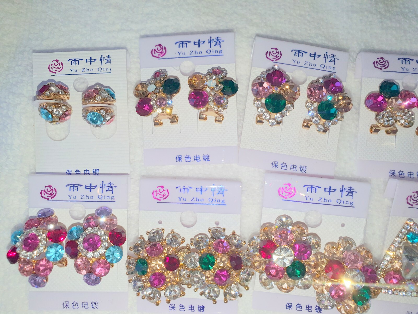 Joblot 18 Pairs Mixed Design Sparkly Diamante stud Earrings-NEW Wholesale lot A