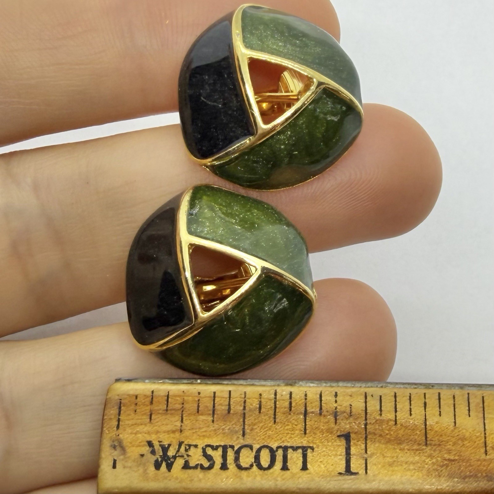 Vtg 80s Olive Green Black Enamel Knot Huggie Earrings Clip-on Goldtone Geometric