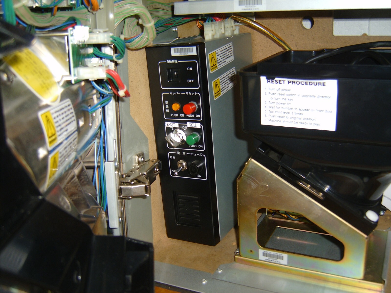 SLOT MACHINE RESET KEYS FOR JAPANESE PACHISLO MACHINES – READ DESCRIPTION