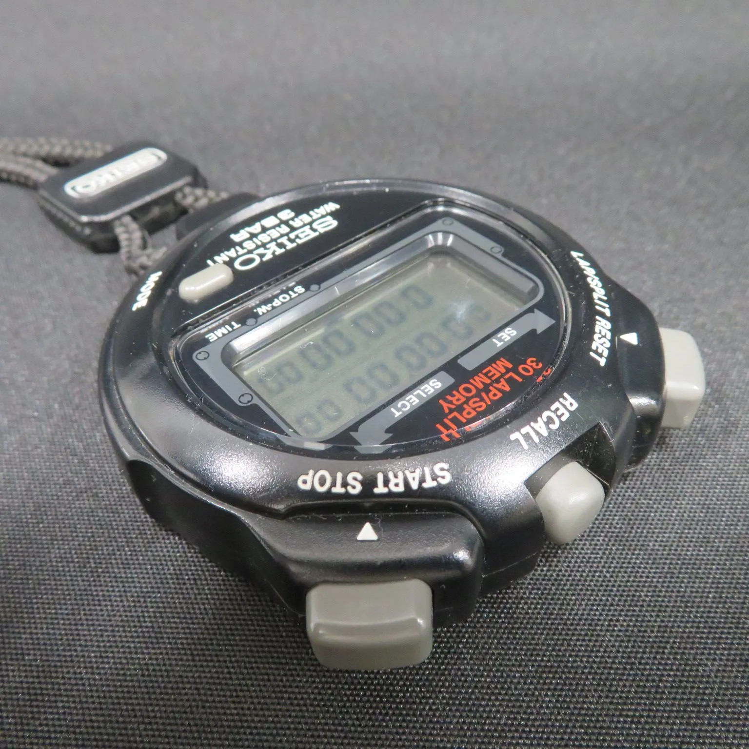 8825■Stopwatch■Seiko■S031-4000■Waterproof (3BAR)■Shipping included