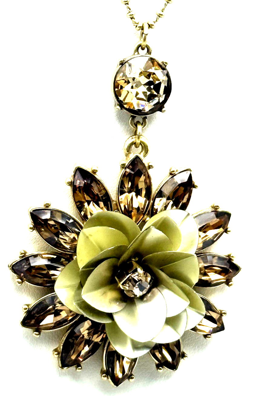Ann Taylor 36″ Antique Gold Tone Sage Green Flower Pendant Necklace/Bracelet Set