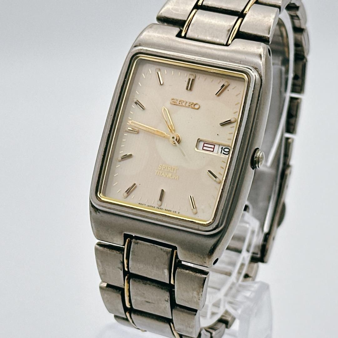 Working SEIKO SPIRIT Men’s Watch Titanium Rectangular Lightweight