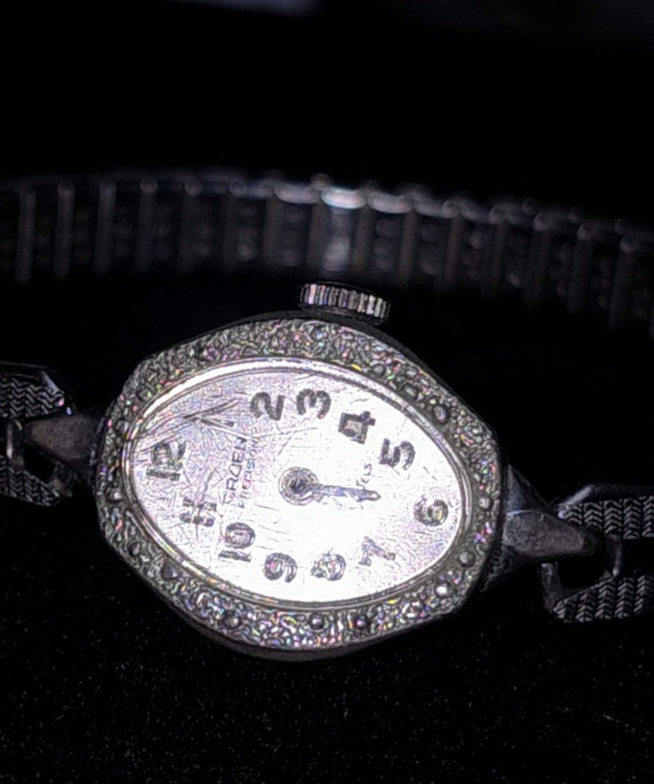 Vintage Gruen Precision Ladies Watch 17 Jewels Mechanical Wind Working