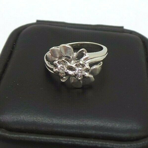 STUNNING 14K WG FOREVER US DIAMOND RING SZ 6.5 BB00182 3.54 grams