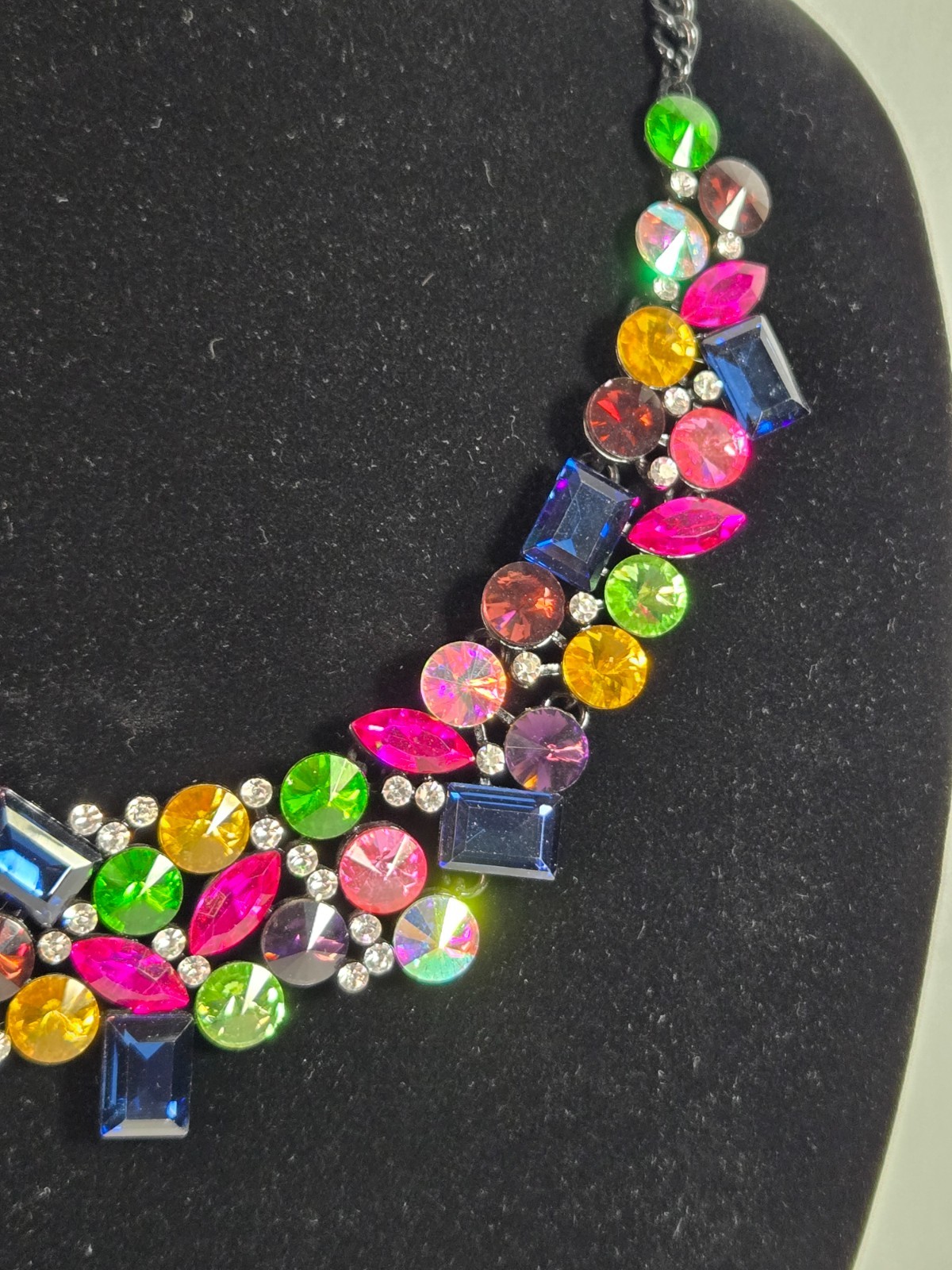 Multicolor Rhinestone Statement Bib Necklace Gunmetal Chain Bold Crystal Cluster