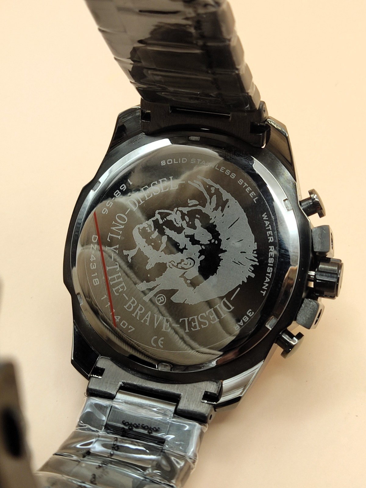 Luxury Diesel Only The Brave 10 Bar Gray Dial Refurbished Men’s Wrist Watch