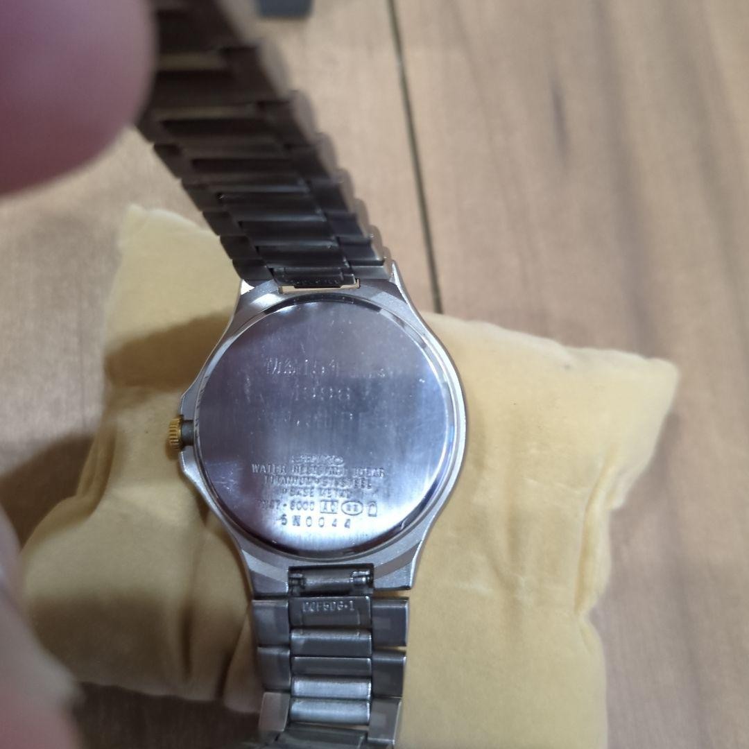 SEIKO Spirit White Face Vintage