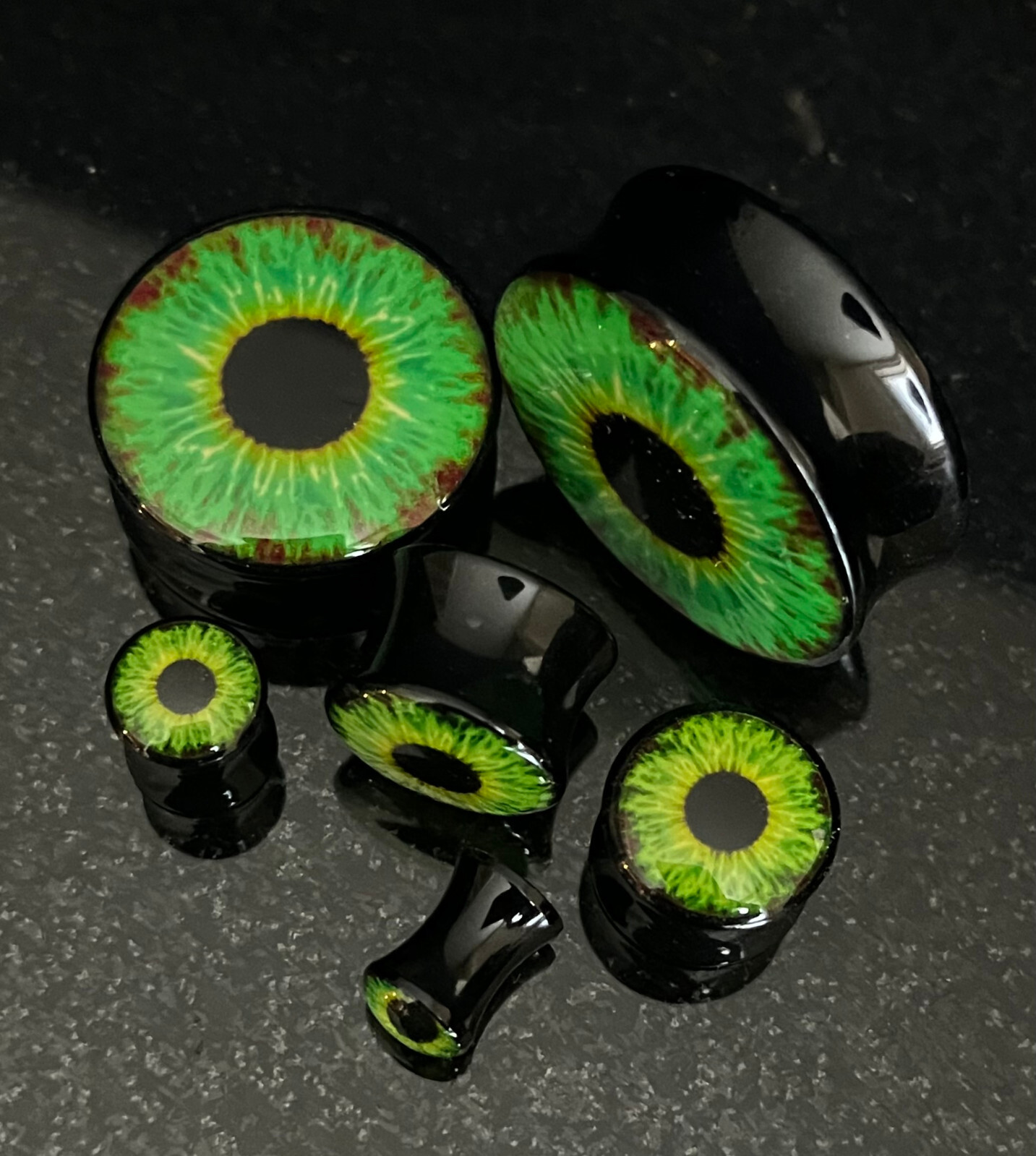 PAIR Green Eyeball Plugs Eye Ball Logo Double Flare Saddle Guages Gauges