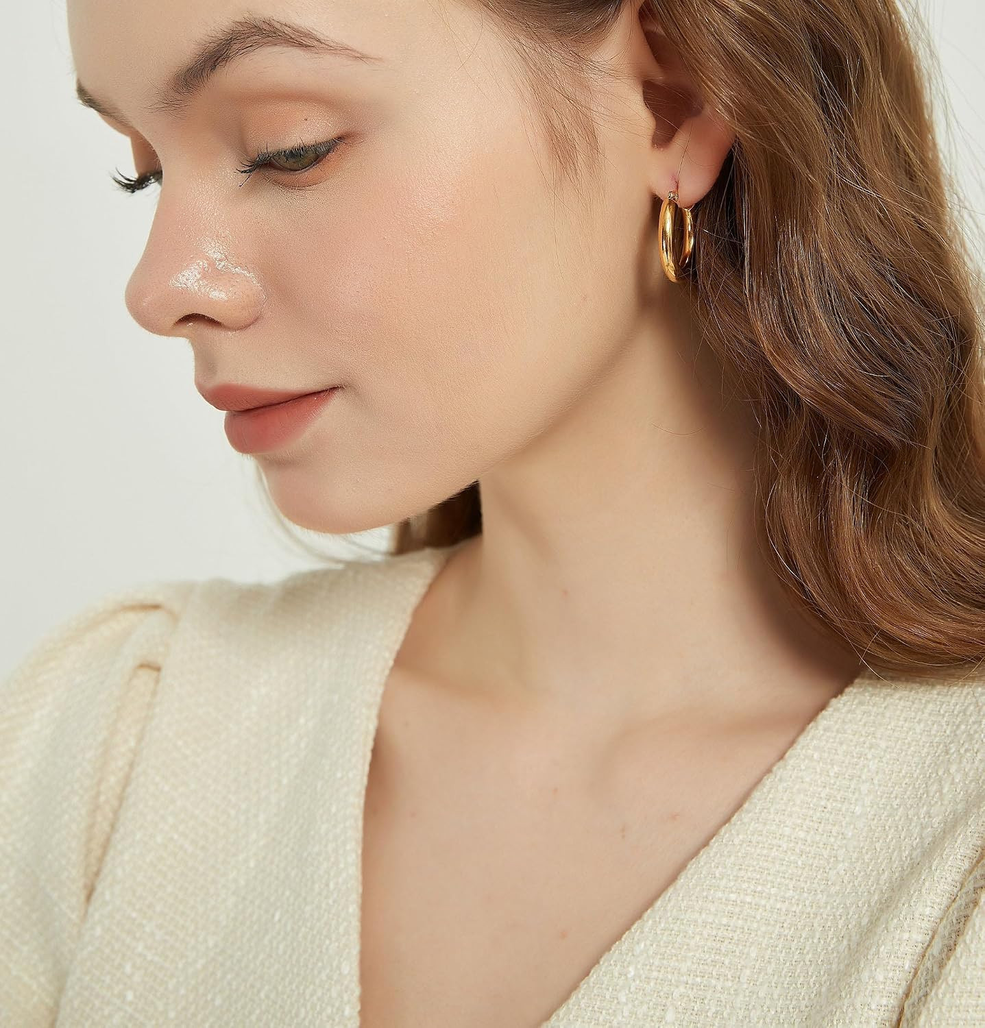 Chunky Gold Hoop Earrings for Women, Dainty Gold Hoops Earrings 14K Gold Plated