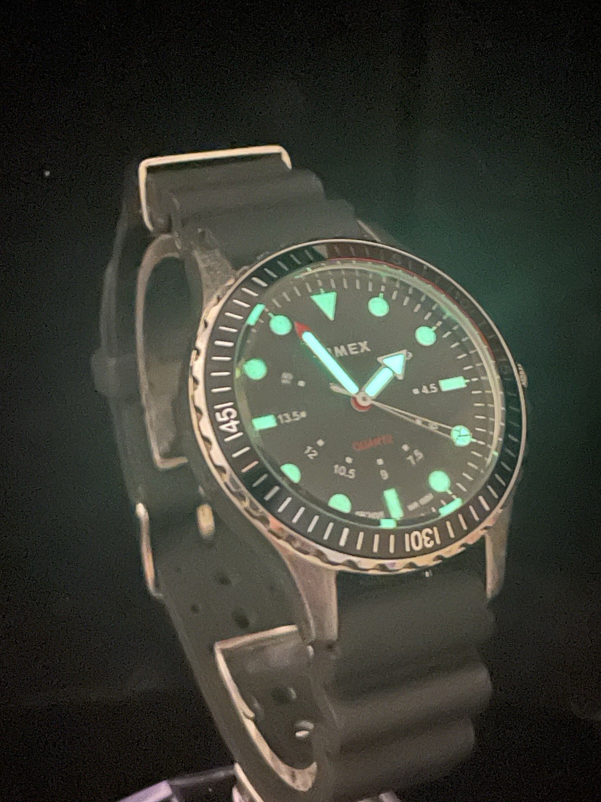 Timex Archive Navi Depth TW2T56300 Quartz Diver 38mm New Battery Excellent w Box