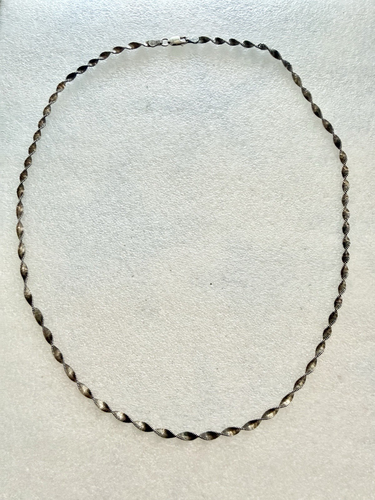 925 Sterling Silver IBB Italy 3.3mm Twisted Herringbone 20” Chain Necklace 7.83g