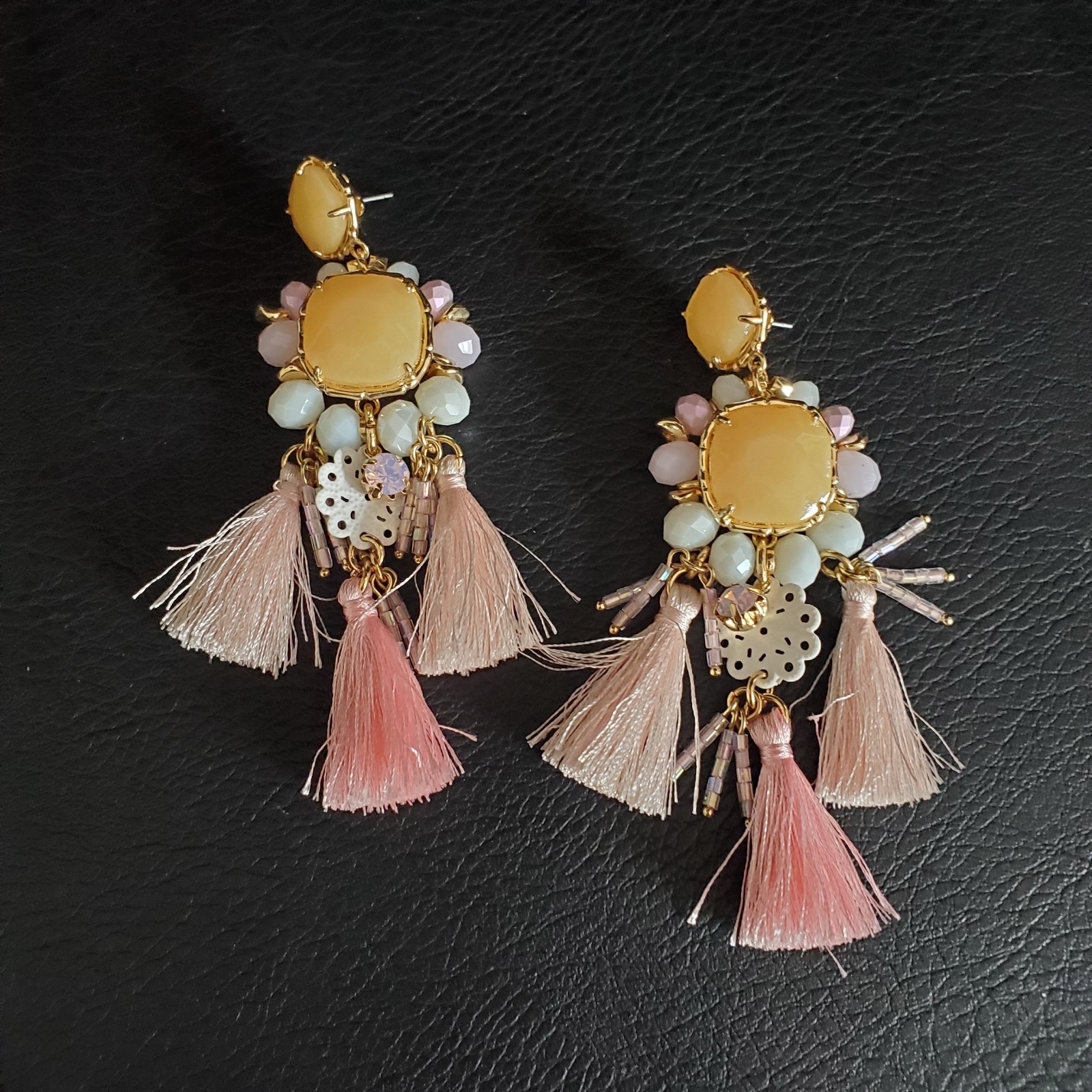 Lilly Pulitzer Waterside Earrings in Paradise Pink NWT Vacation Resort Cruise