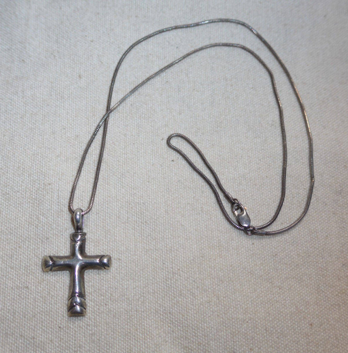 Native American Lowell Draper Cross Pendant Necklace 925 Sterling Silver 16″