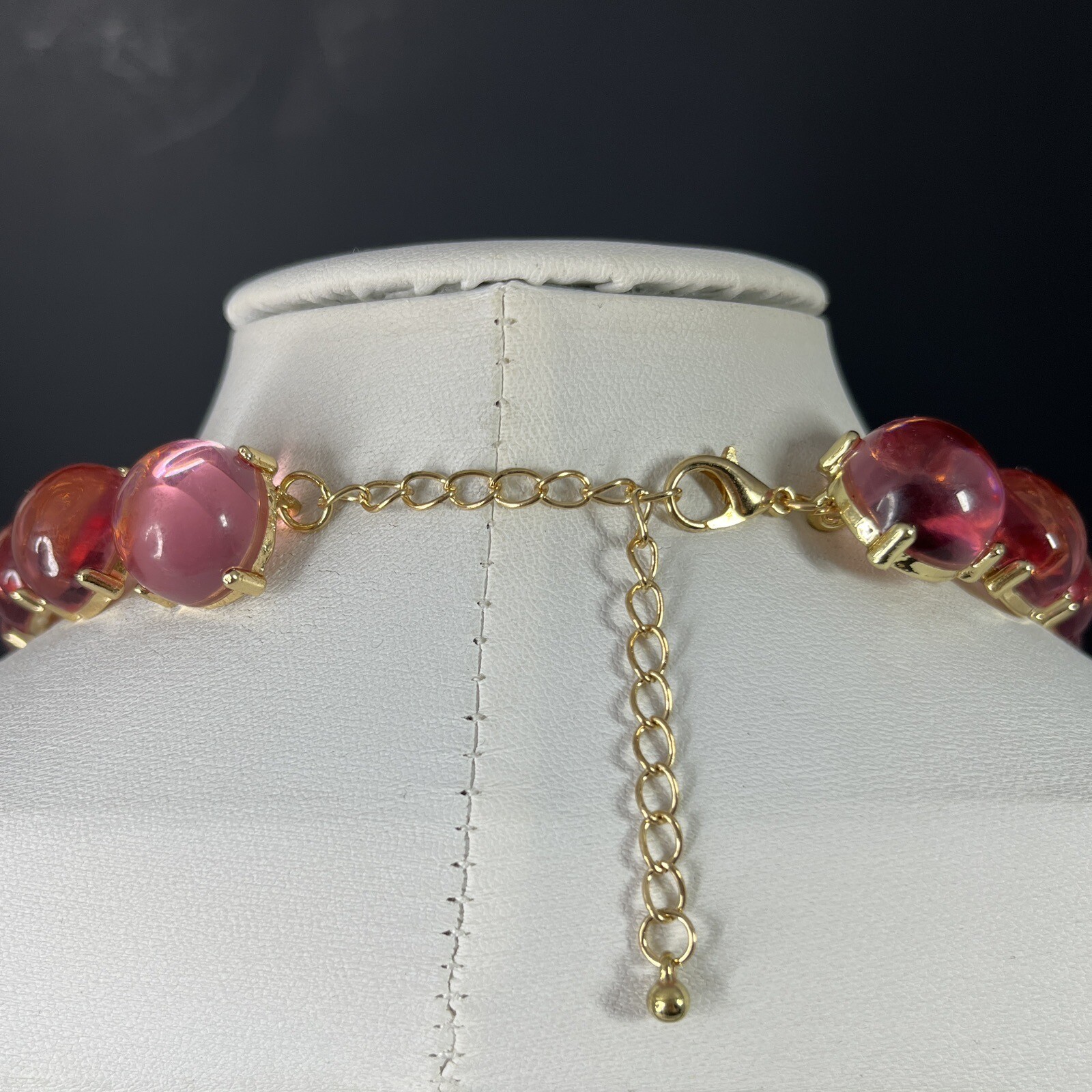 Pools of Light Style Necklace Riviere Choker Pink Cabochon Gold Tone Statement
