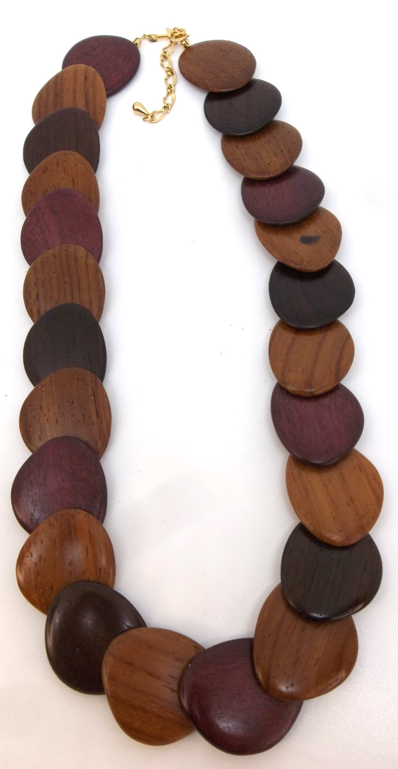 VTG CHUNKY WOODEN BEAD NECKLACE 8 INCH DROP ADJUSTABLE LIGHTWEIGHT