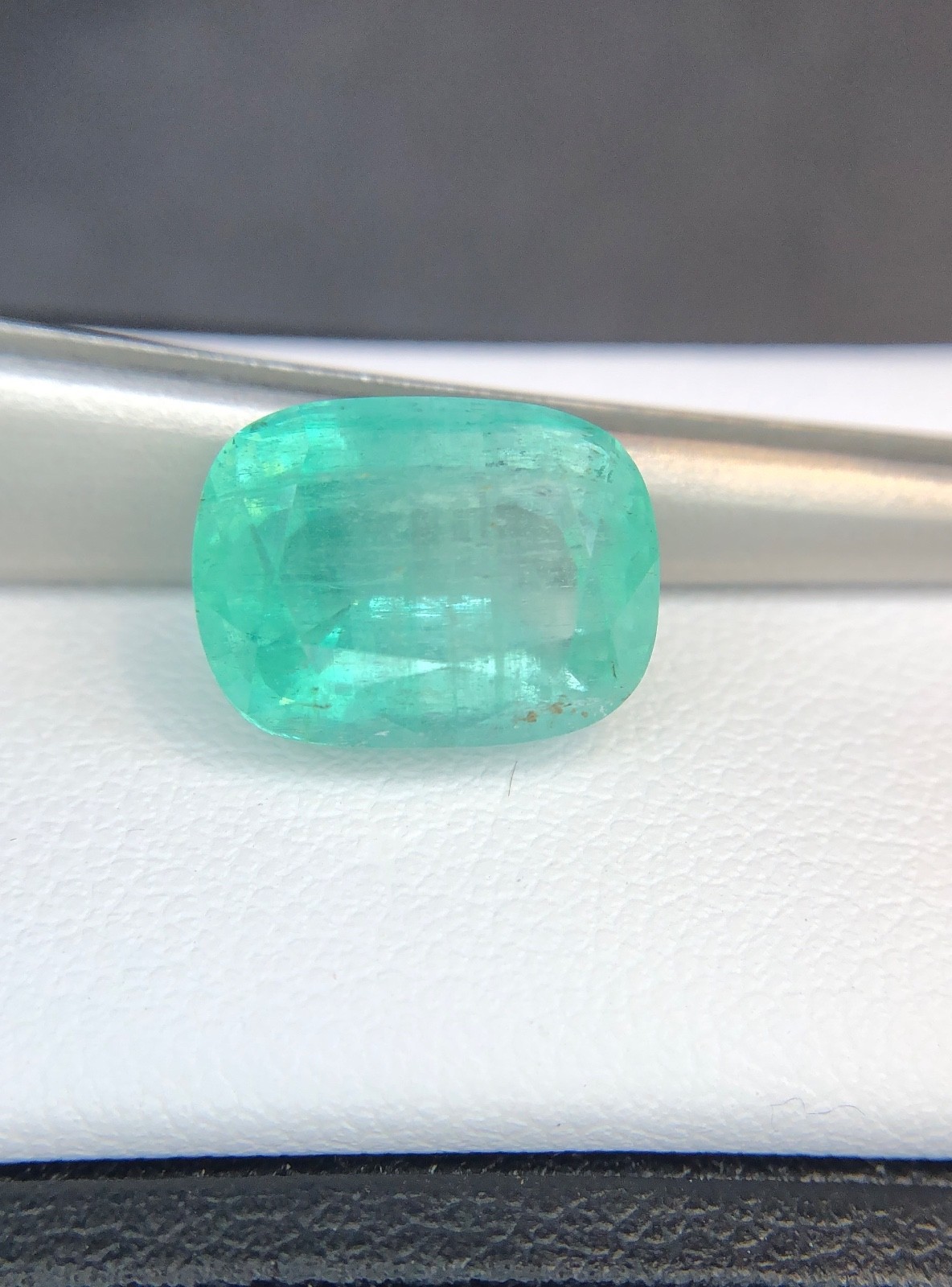 6.70 Cts Natural Nigerian Emerald Bluish Green Color Cushion Cut loose gemstone