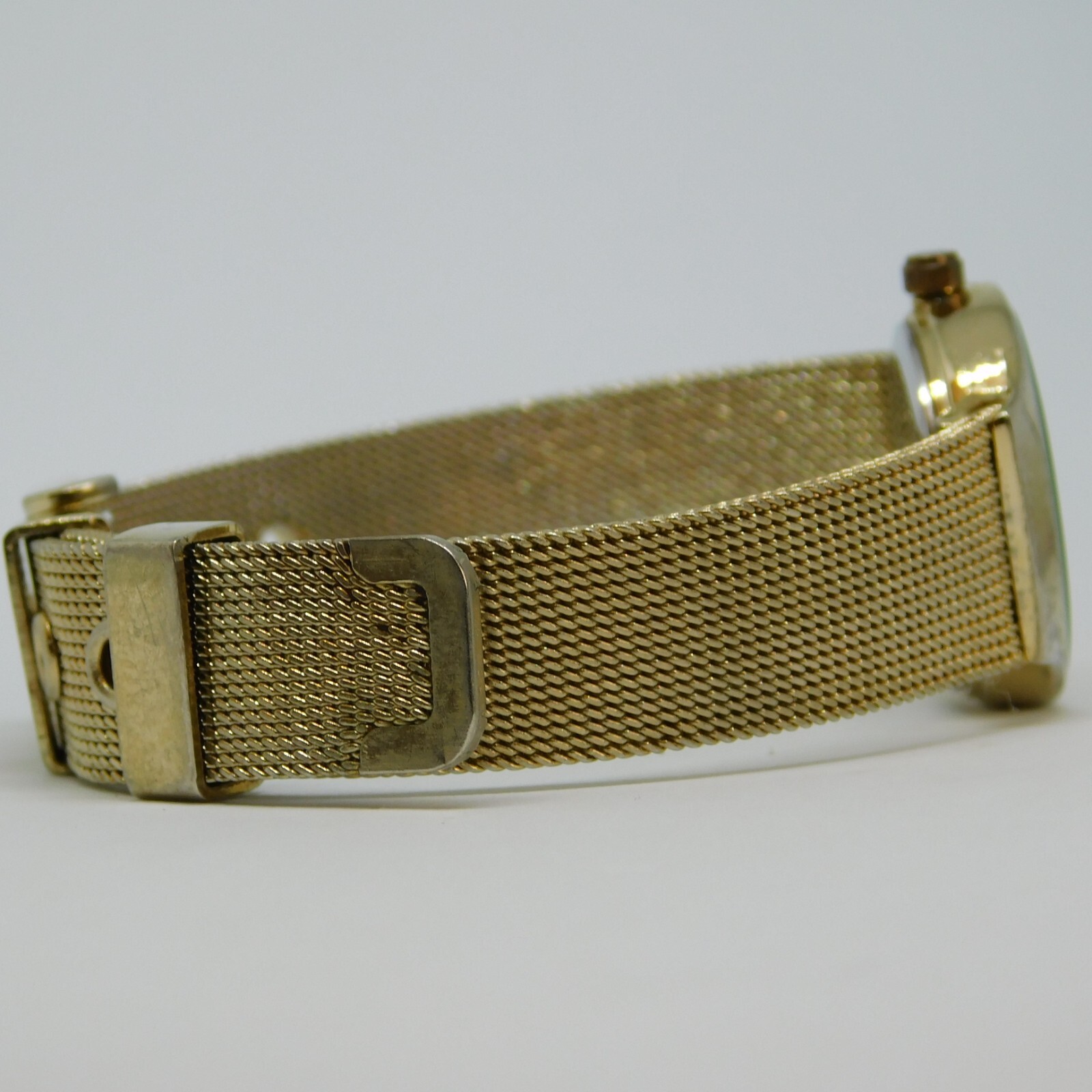 Adrienne Vittadini ADD10418 Diamond Mesh Band Analog Women’s Watch New Battery