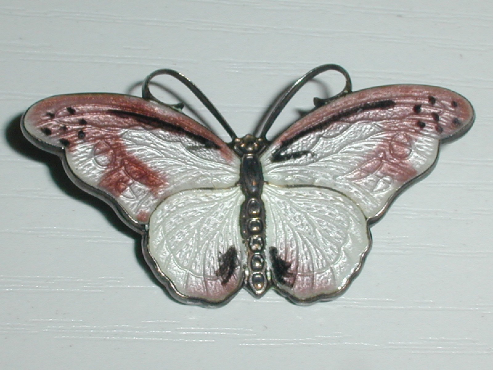 VINTAGE- OX- TINA OXAGER DENMARK STERLING ALL ENAMEL BUTTERFLY BROOCH- 1 5/8″!