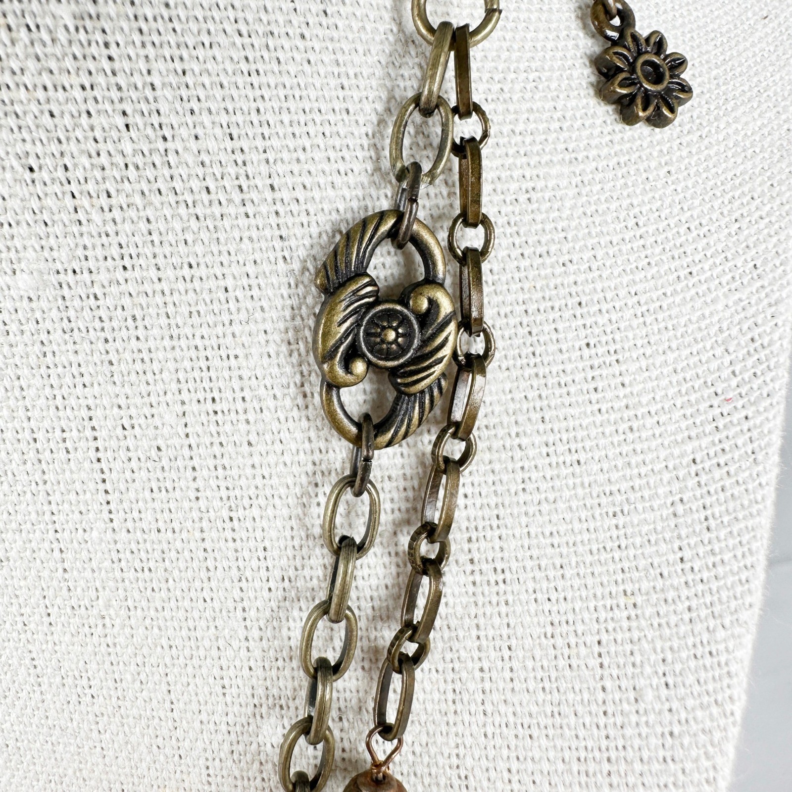 Army Major Field Grade Patch Necklace Handmade Assemblage Vintage Beads 18″