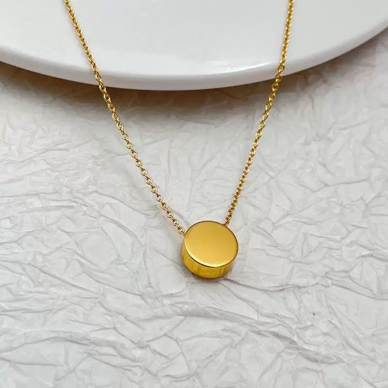 New Tory White Circle Gold Necklace with Jewelry Pouch 46.4+4cm