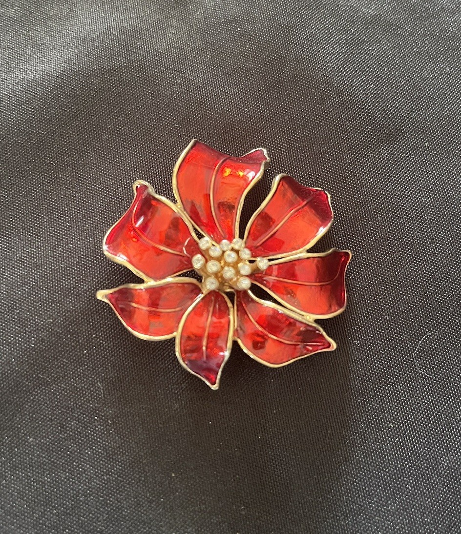 Vtg Red Enamel Gold Tone Floral Poinsettia Brooch Pin Signed KC Kenneth Cole