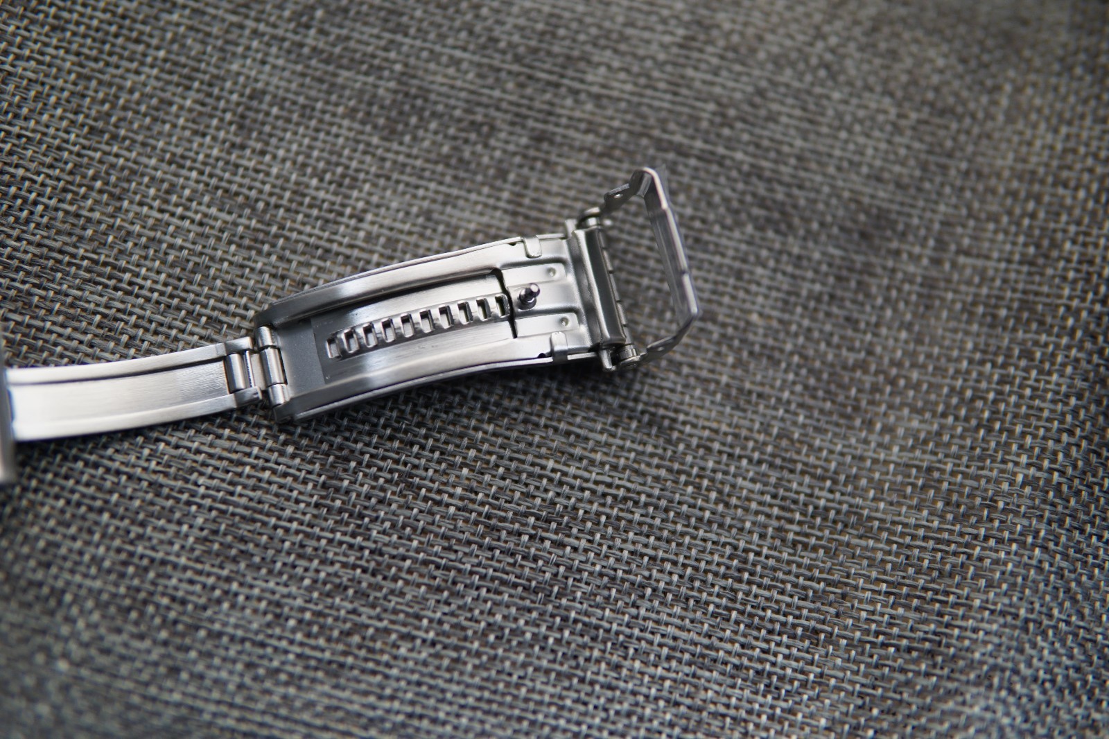 NEW SEIKO original buckle clasp MARINEMASTER SBDX001 SBDX017 18mm D1K6AM-BK00