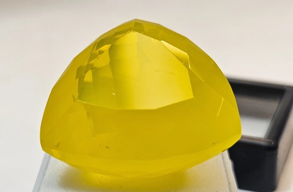 Natural Neon Yellow Opal 58-60 Ct Trillion Cut Loose Certified Gemstone