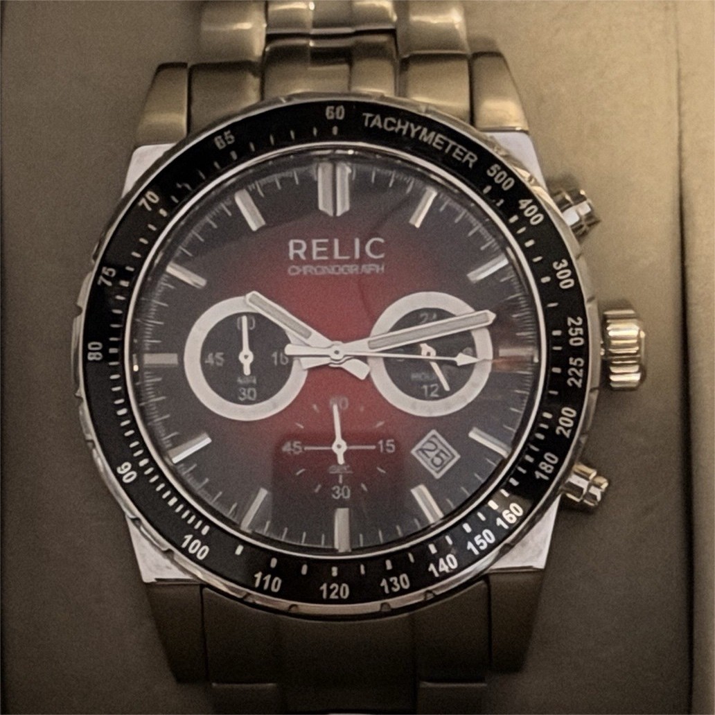 Relic Men’s Chronograph Quartz Analog Watch Black/Red Dial Silver Bracelet