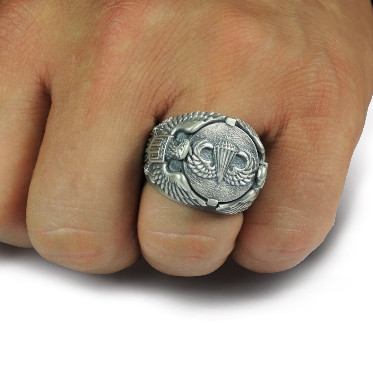 Airborne Army Parachutist American Eagle Sterling Silver Biker Men’s Ring