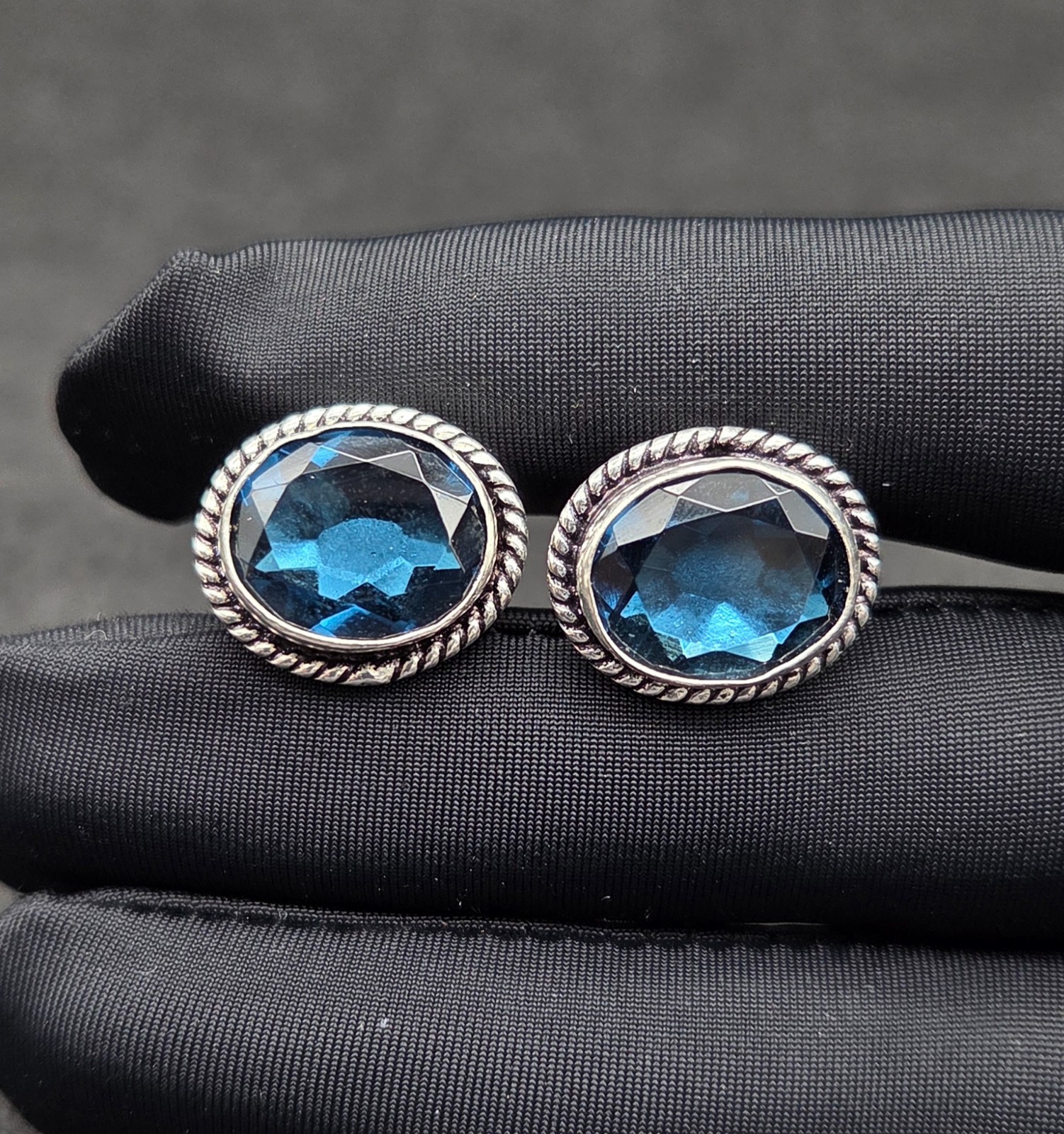 Natural London Blue Topaz Gemstone 925 Sterling Silver Handmade Cufflinks HA