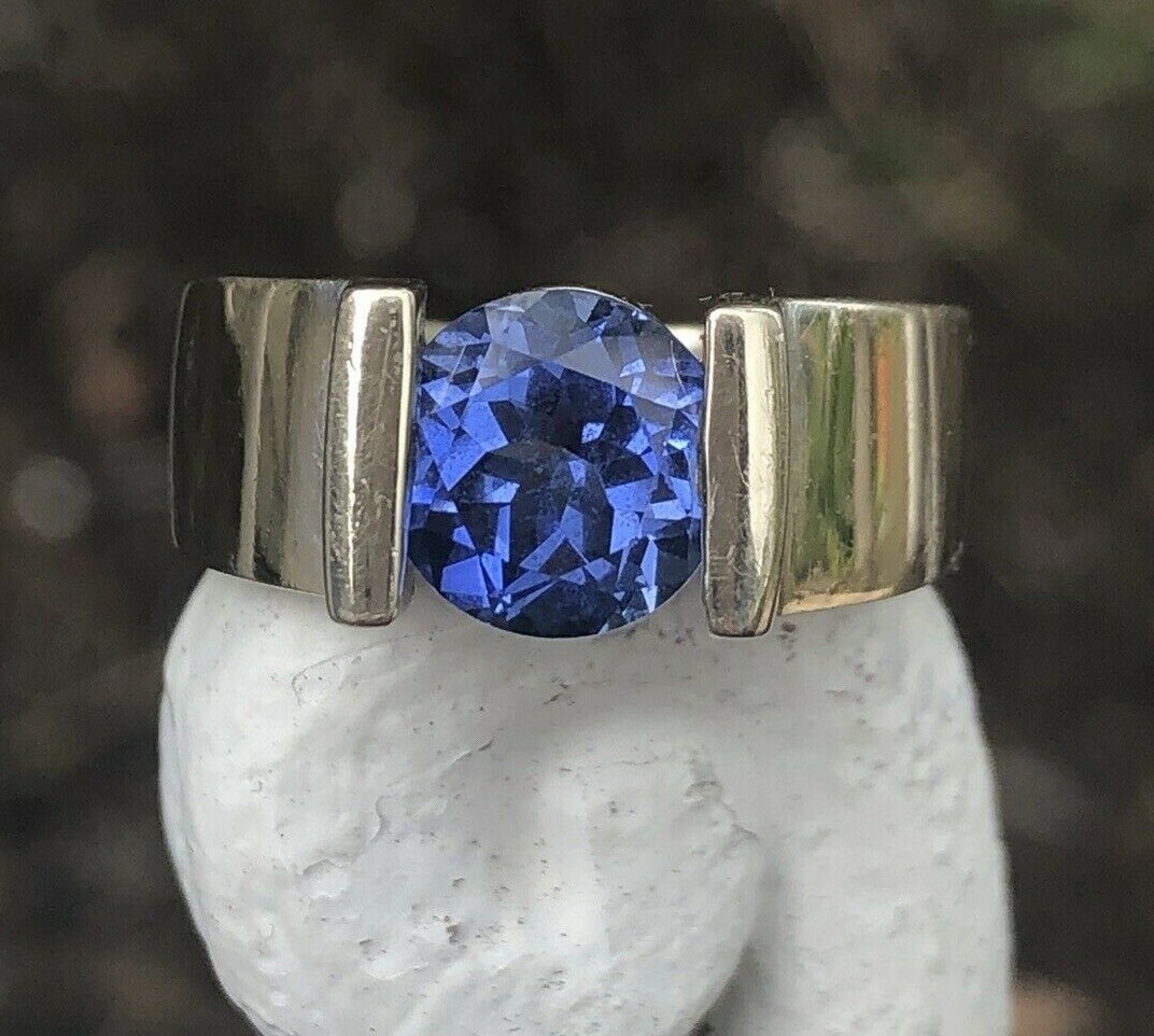 $2,000 14k White Gold Solitaire Engagement Ring Modern Tension Mount Setting 9g