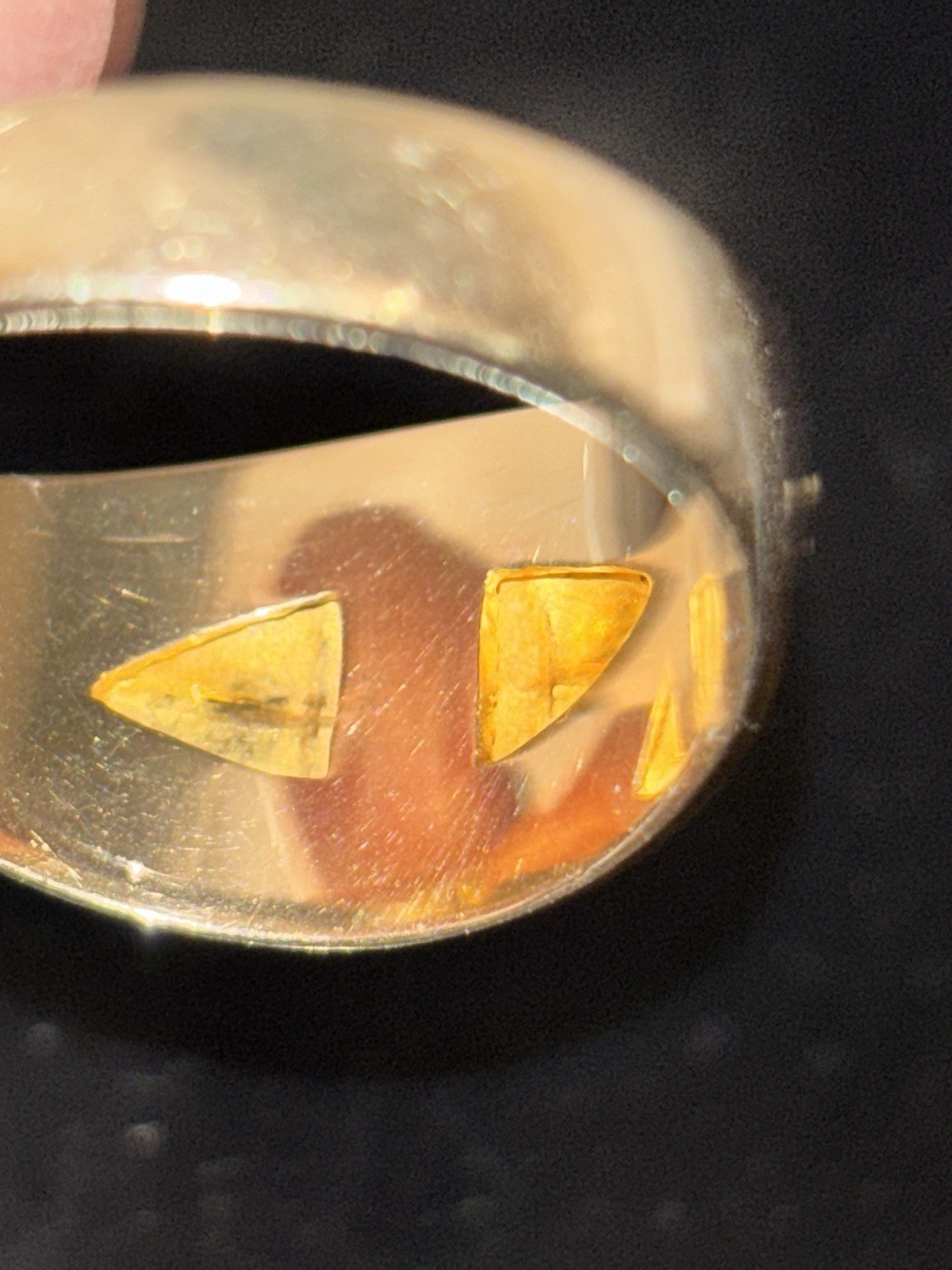 10k Yellow Gold Men’s Landstrom’s Black Hills Gold Tapered Band Ring Size 12