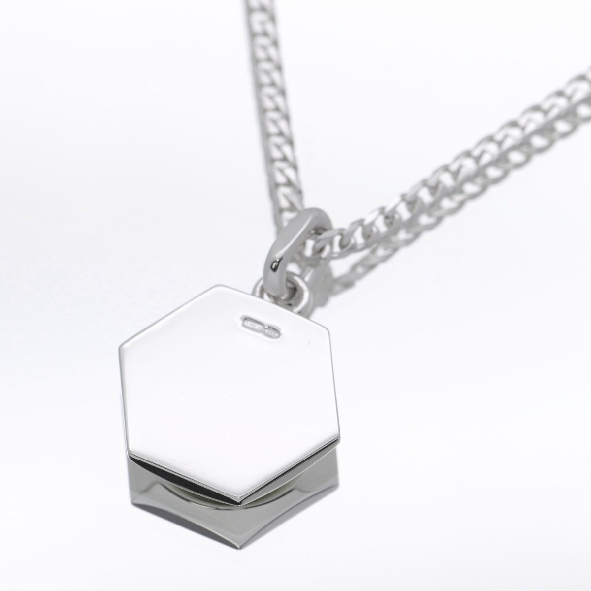 GUCCI Trademark Hexagon Necklace Pendant Ag925 Silver 23.62in Mint Used