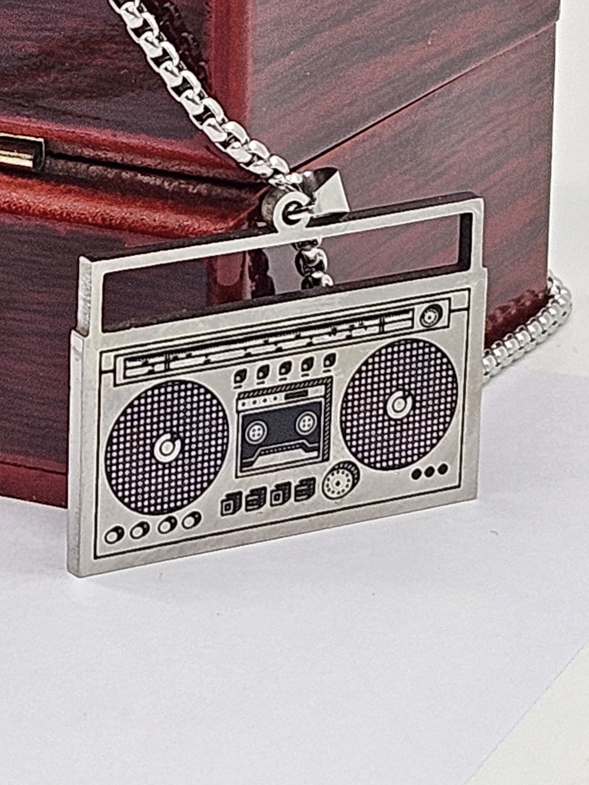 Retro Boombox Pendant Necklace – Music Theme Fashion Jewelry – Unisex Chain
